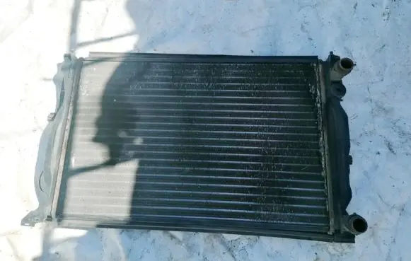 Audi A4 S4 B5 8D Coolant radiator 848796L RM1059