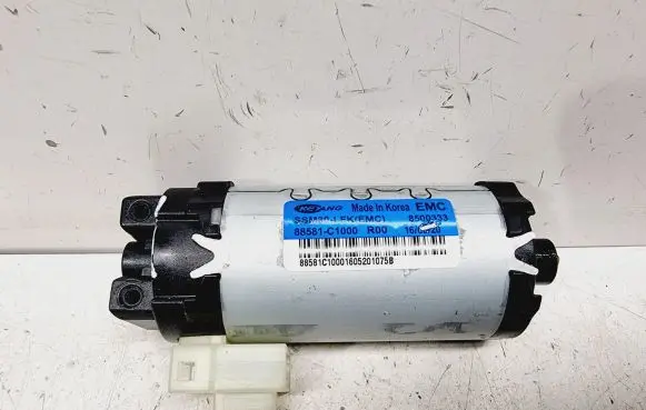 Hyundai Tucson TL Seat adjustment motor 88581C1000