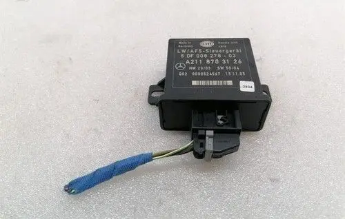 Mercedes-Benz CLS C219 Light module LCM A2118703126