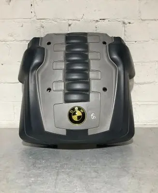 BMW 5 E60 E61 Engine cover (trim) 7535151