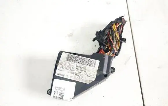 Volkswagen Polo IV 9N3 Fuse box set 0806203283 085209398002