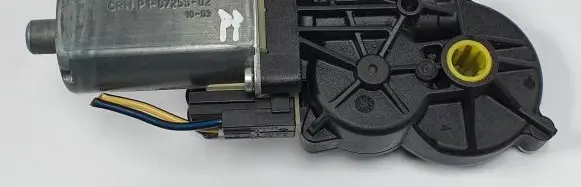 Mercedes-Benz E W212 Seat adjustment motor 0390203326