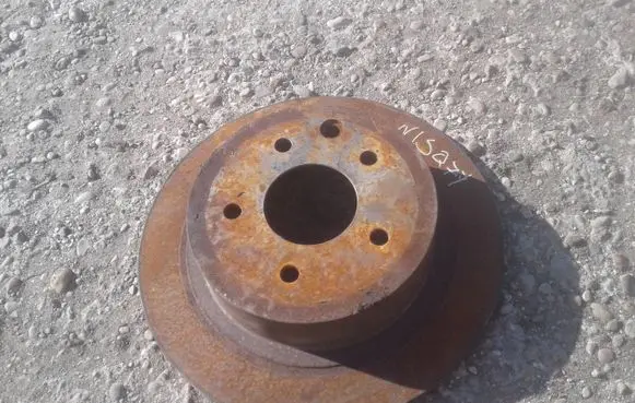 Nissan Qashqai+2 Rear brake disc