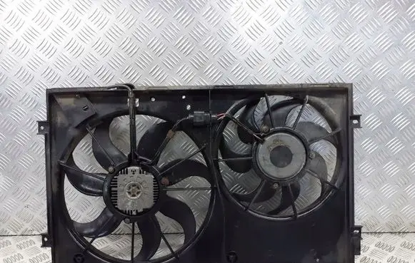 Volkswagen PASSAT B6 Fan set 1K0121207T