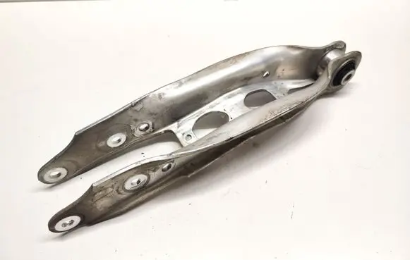 Audi A4 S4 B9 Rear upper control arm/wishbone 8W0505311E