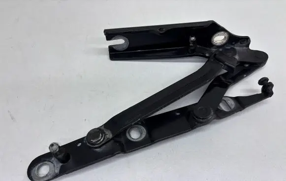 Audi Cabriolet B3 8G Tailgate/trunk/boot hinge 8G0827499