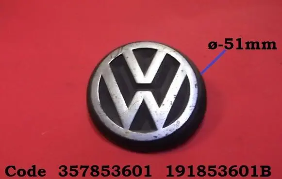 Volkswagen PASSAT B3 Manufacturers badge/model letters 357853601 191853601B