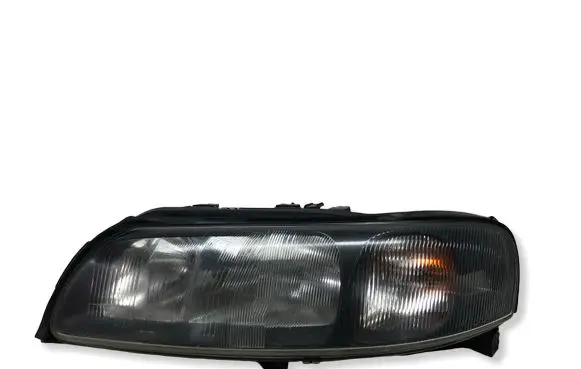 Volvo V70 Headlight/headlamp 8662919 89006878