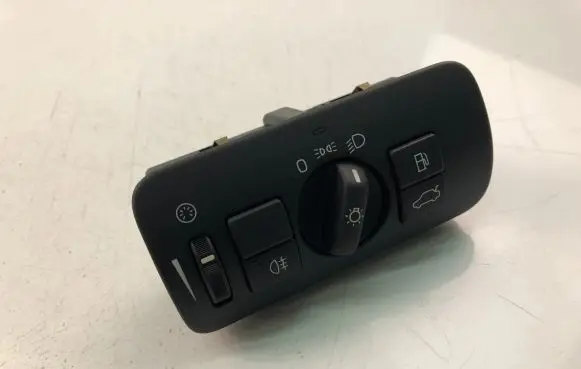 Volvo XC60 Light switch 30739412