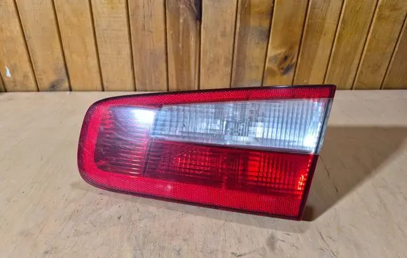 Renault Laguna II Rear/tail lights 8200002476