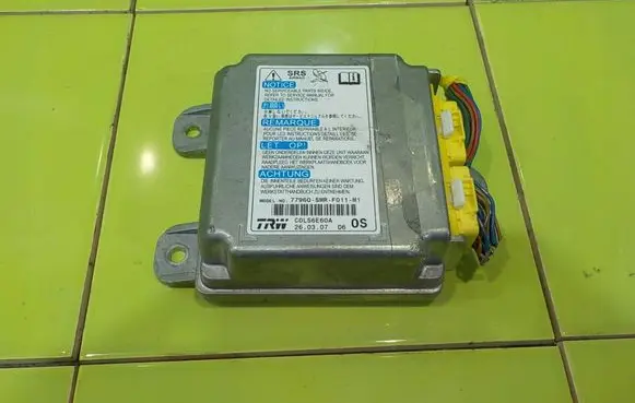 Honda Civic Airbag control unit/module 77960SMRF011M1