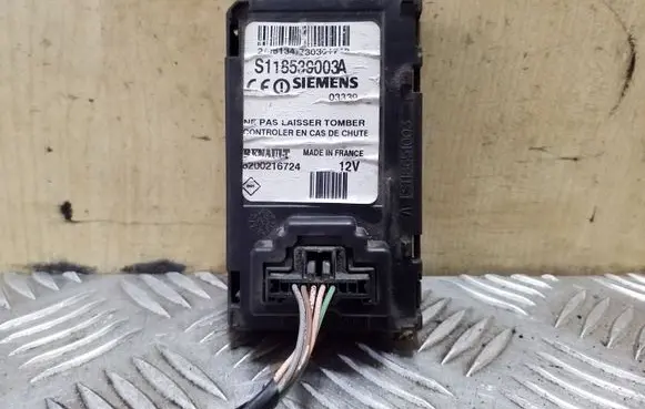 Renault Scenic II - Grand scenic II Ignition key card reader 8200216724