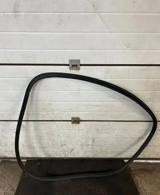 Jaguar I-Pace Rubber seal front door (on door) 