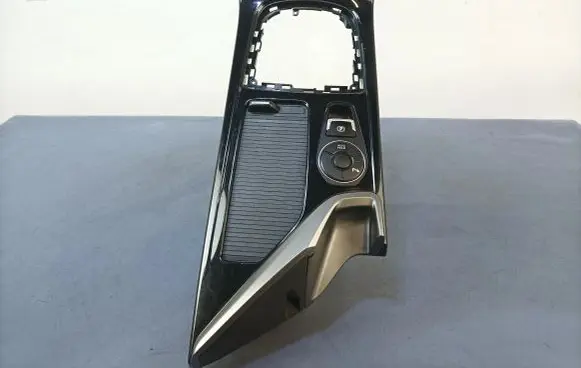 Hyundai i40 Side skirt rear trim 84603-3z440