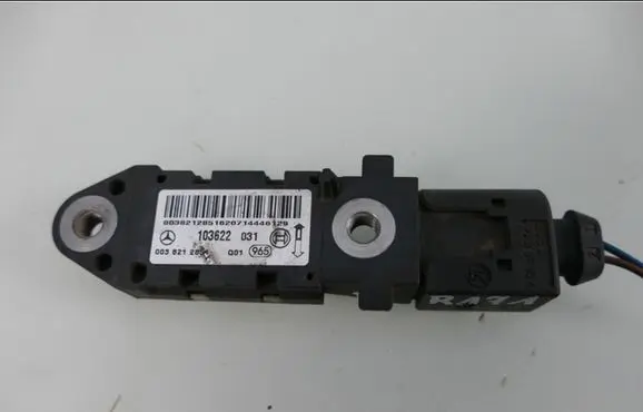 Mercedes-Benz SLK R171 Airbag deployment crash/impact sensor 0038212851