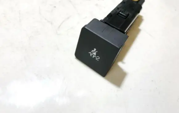 Passenger airbag on/off switch