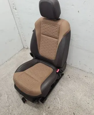Opel Zafira C Front passenger seat 