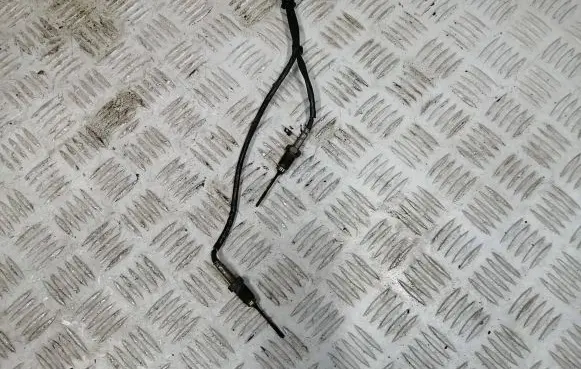 Peugeot 208 Lambda probe sensor 9808312080 7P08520707