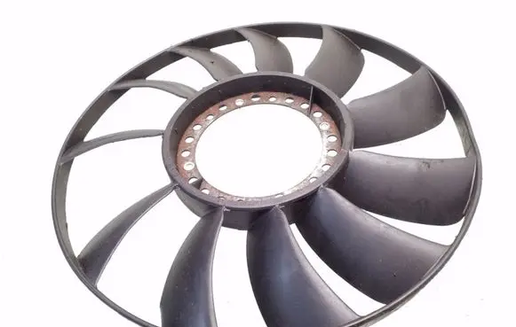Audi A4 S4 B6 8E 8H Fan impeller 058121301B