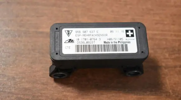 Porsche Macan (95B) Trunk lid opening control unit MACANGTS 95B907637E