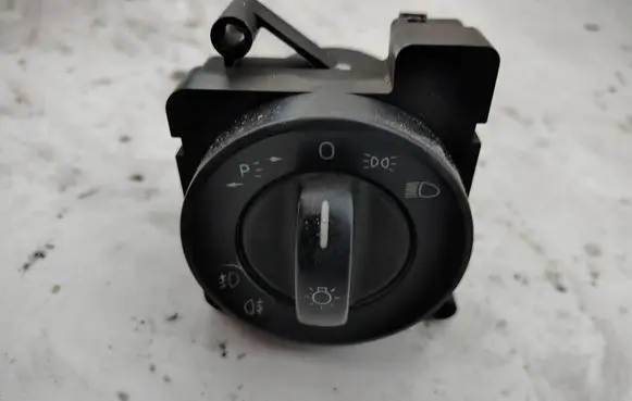 Mercedes-Benz Sprinter W906 Light switch A9065450704