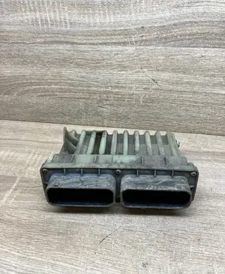 Opel Zafira A Fan control module 24410130 804027