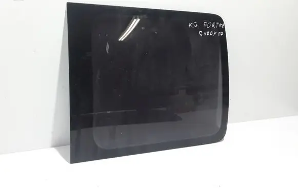 Volkswagen Caddy Rear side window 2K0845331L