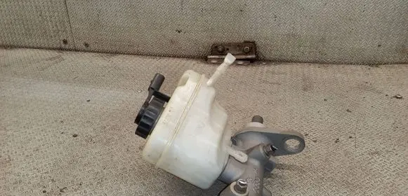 Audi Q7 4L Master brake cylinder 