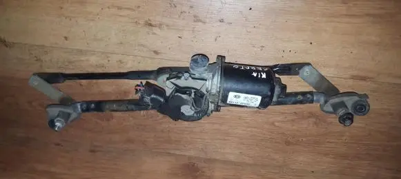 KIA Cerato Front wiper linkage and motor