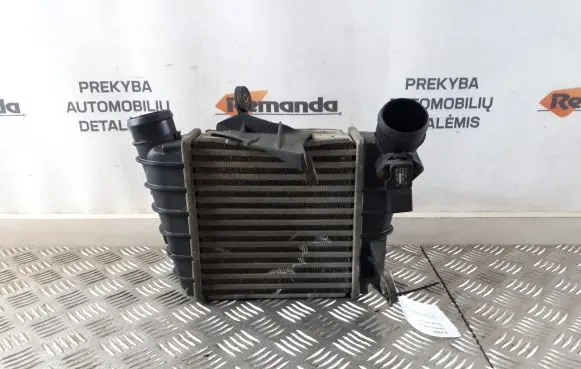 Volkswagen Polo Intercooler radiator 6Q0145804A 862403N