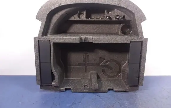 Skoda Octavia 985 Front floor carpet liner 5E3853957