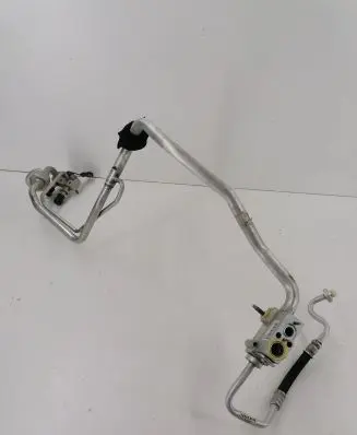 Volvo XC90 Air conditioning (A/C) pipe/hose