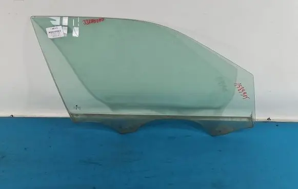Skoda Fabia Mk3 (NJ) Front door window glass four-door IMPRK1589915