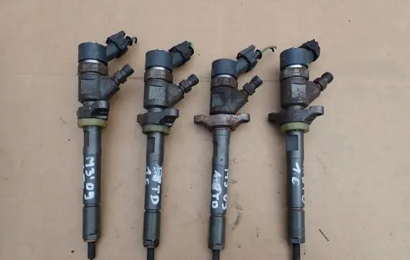 Mazda 3 II Fuel injector