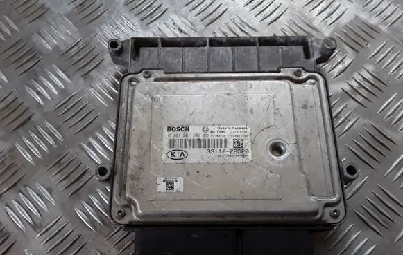 KIA Ceed Engine control unit/module 0261201202 391102B520