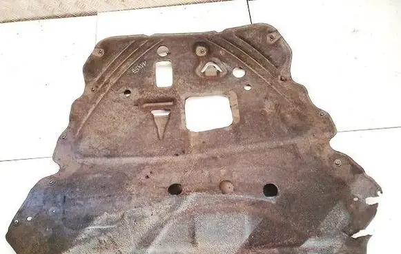 Ford Kuga III Engine splash shield/under tray