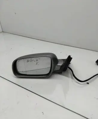 Volkswagen PASSAT B5.5 Front door electric wing mirror E1020479