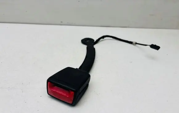 Volkswagen PASSAT B8 Front seatbelt buckle 3G0857755F