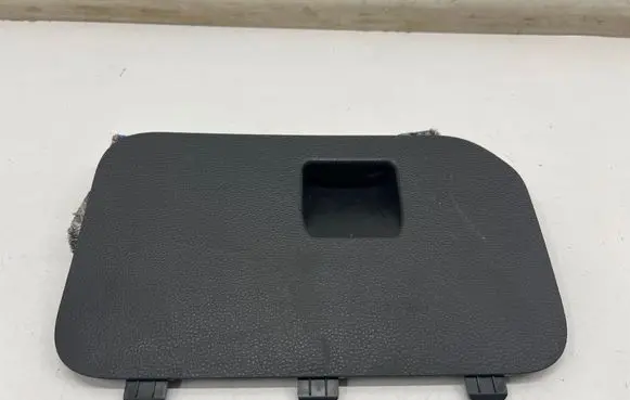 Toyota Yaris XP210 Trunk/boot trim cover 64766K0020