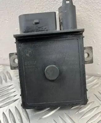 BMW 5 E60 E61 Glow plug pre-heat relay 7801201