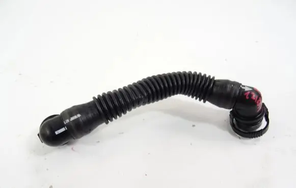 Audi Q3 F3 Turbo air intake inlet pipe/hose 05L103