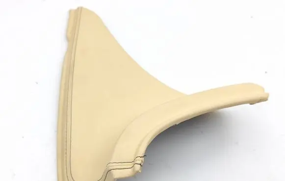 Maserati Quattroporte Centre console side trim front 