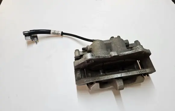 Ford Mustang VI Front brake caliper MR3C2010FC 2B3022B294 JR332078FA