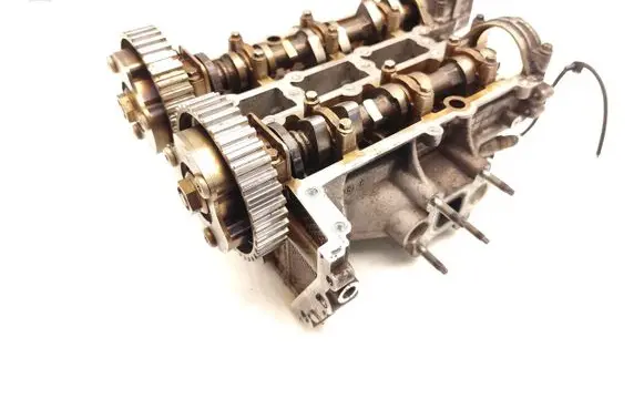 Ford Fiesta Engine head CM5G6090GF PBCM5G6090GF