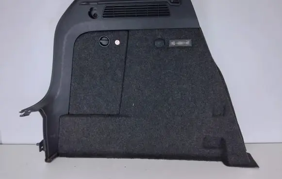 Volkswagen Tiguan Trunk/boot lower side trim panel 5N0867427