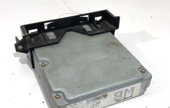 Jaguar X-Type Engine control unit/module ECU