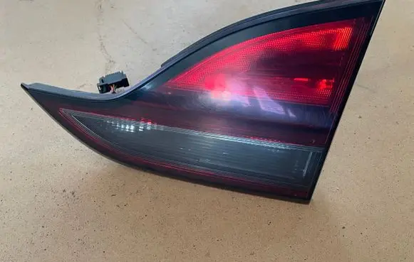 Opel Zafira C Tailgate rear/tail lights 13292359