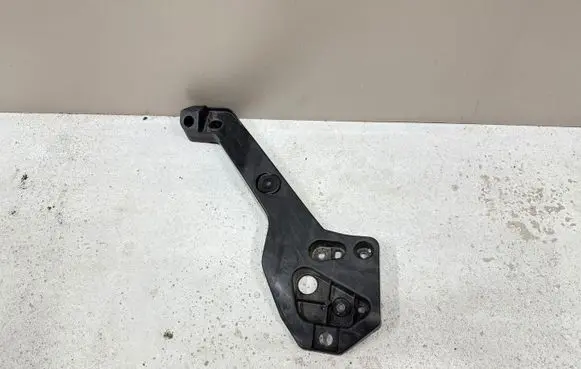 Renault Trafic III (X82) Radiator support slam panel 625006416R