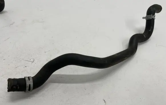 BMW 5 F10 F11 Engine coolant pipe/hose 9119168