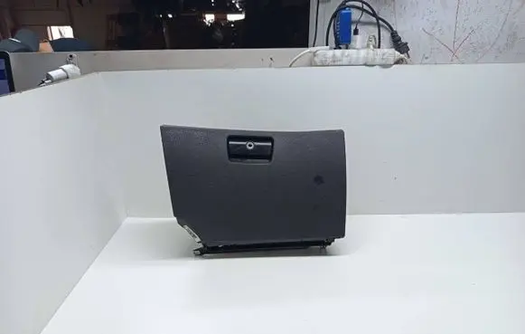 BMW X5 E53 Glove box 840865914